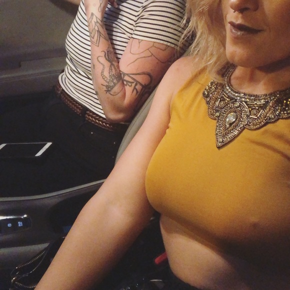 Necklace - Picture 4 of 4